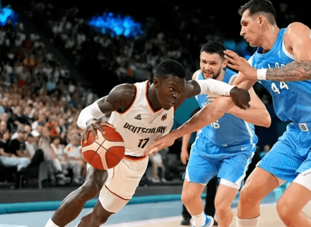  字母哥关键节点出色防守，塞尔维亚队带队取胜！